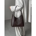 thumbnail image 4 of Bolso Hobo de gran capacidad para mujer, bolsa de mano de estilo minimalista, de cuero, de un solo hombro, estilo retro, 2024, 4 of 5