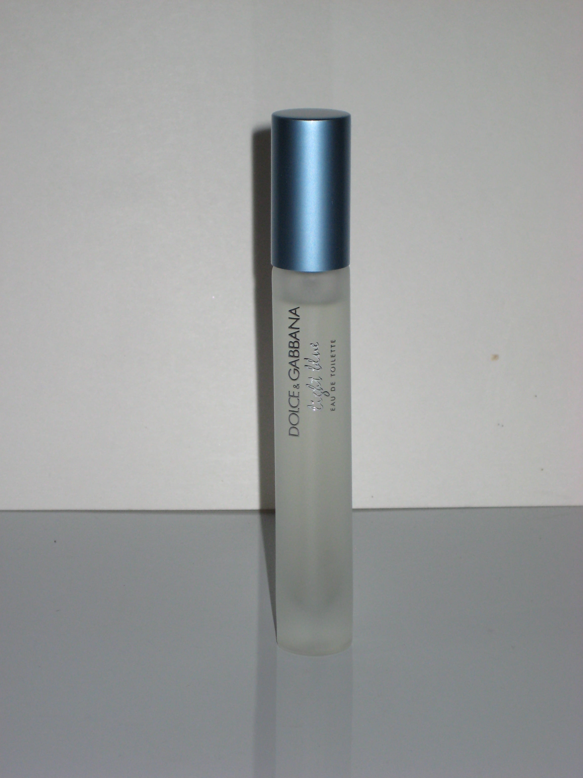 dolce gabbana light blue 7.4 ml