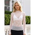 thumbnail image 3 of Camiseta de manga larga transparente para mujer, cuello alto, estampado de corazón, corte ajustado, estilo casual y urbano., 3 of 7