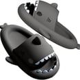 thumbnail image 1 of Chanclas Con Patrón De Tiburón Antideslizantes Ligeras De Secado Rápido Para Hombres Para Interiores Y Exteriores, Playa, Ducha, Casa, 1 of 4