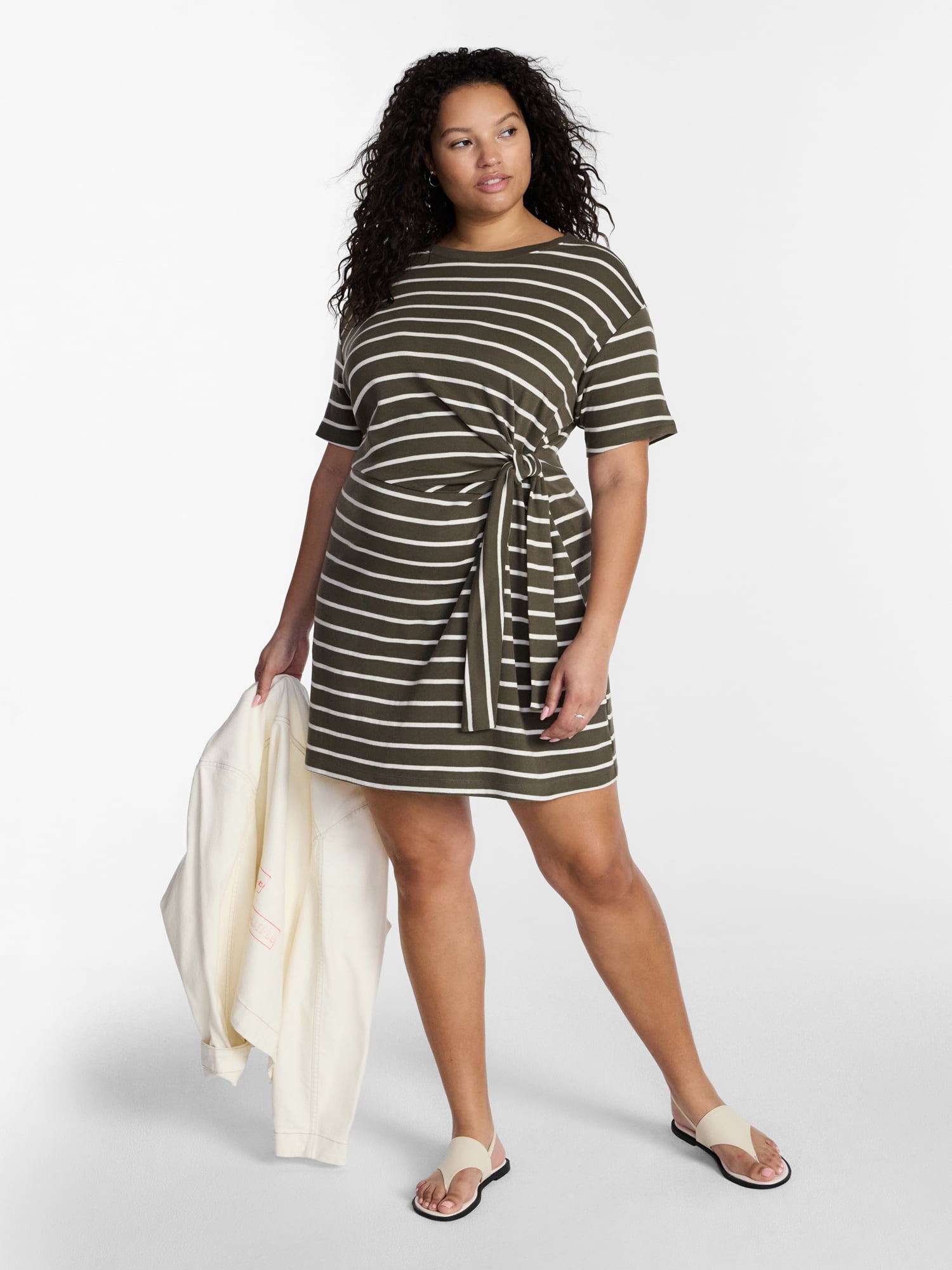 Terra & Sky Women’s Plus Front Twist Dress with Short Sleeve, Size 0X-5X