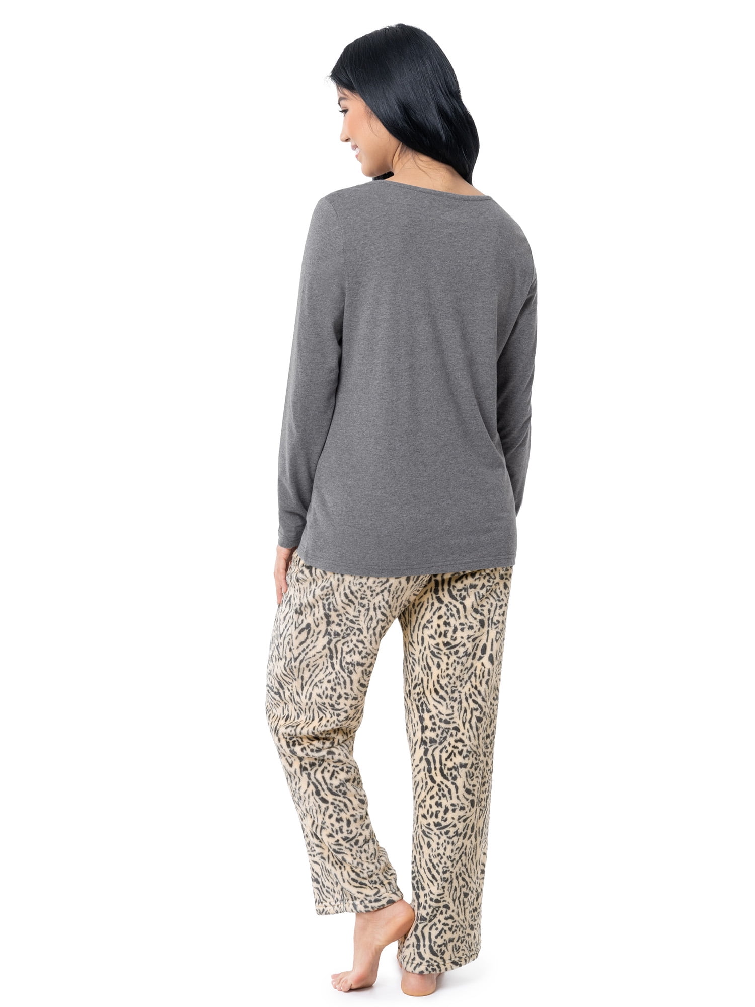 Fruit of the Loom Women's Beyond Soft Long Sleeve Top & Fleece Bottom Pajama Set, Sizes S-4X