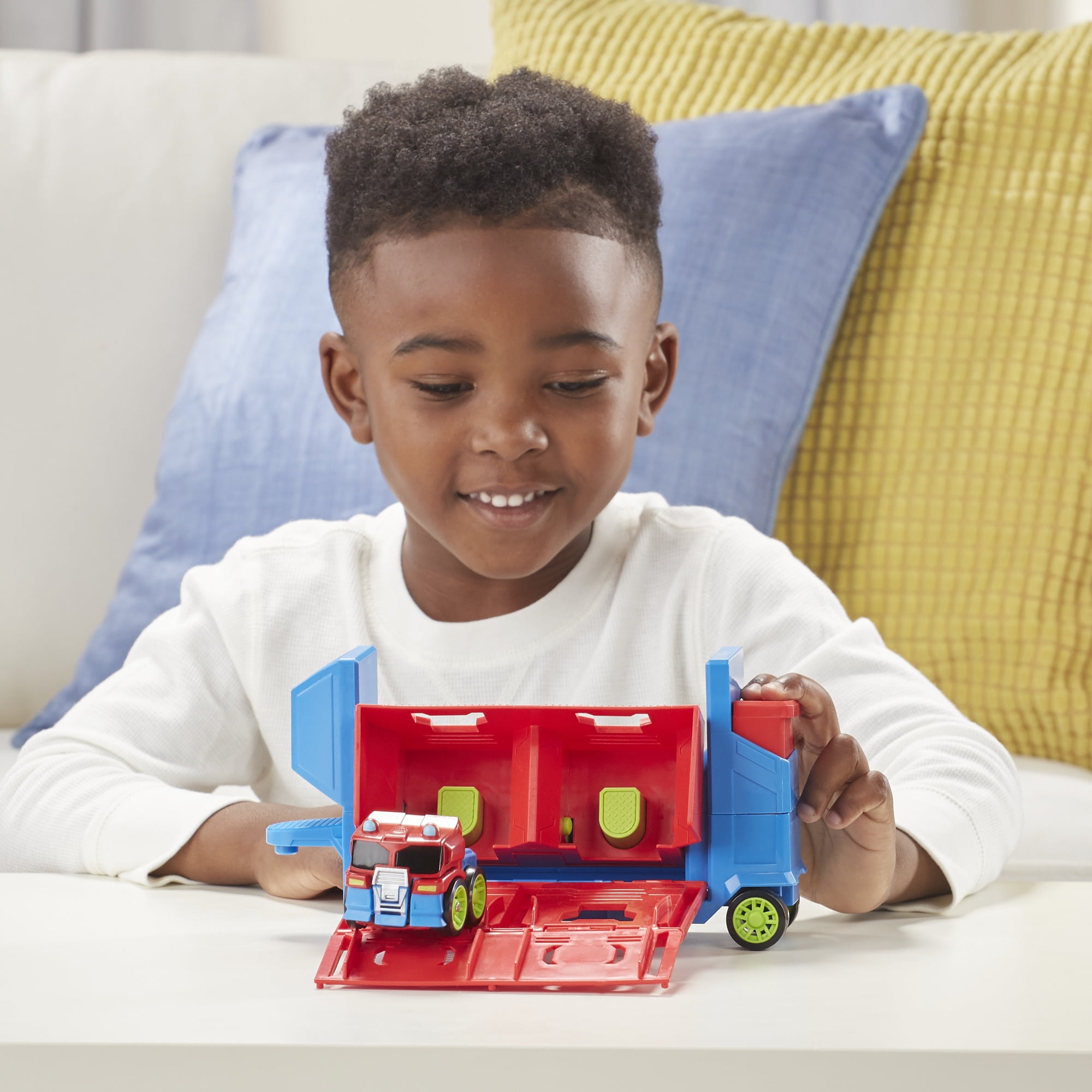 playskool race track with cars
