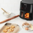 thumbnail image 2 of Chefman TurboTouch Friteuse à air Easy View, 1500W,  8 Qt., 2 of 5