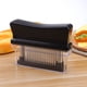 thumbnail image 5 of Herramienta para ablandar carne con 48 cuchillas de acero inoxidable ultra afiladas. Herramienta de cocina para pollo, filete, res, cerdo y pescado. Marca la diferencia en ternura (negro)., 5 of 7