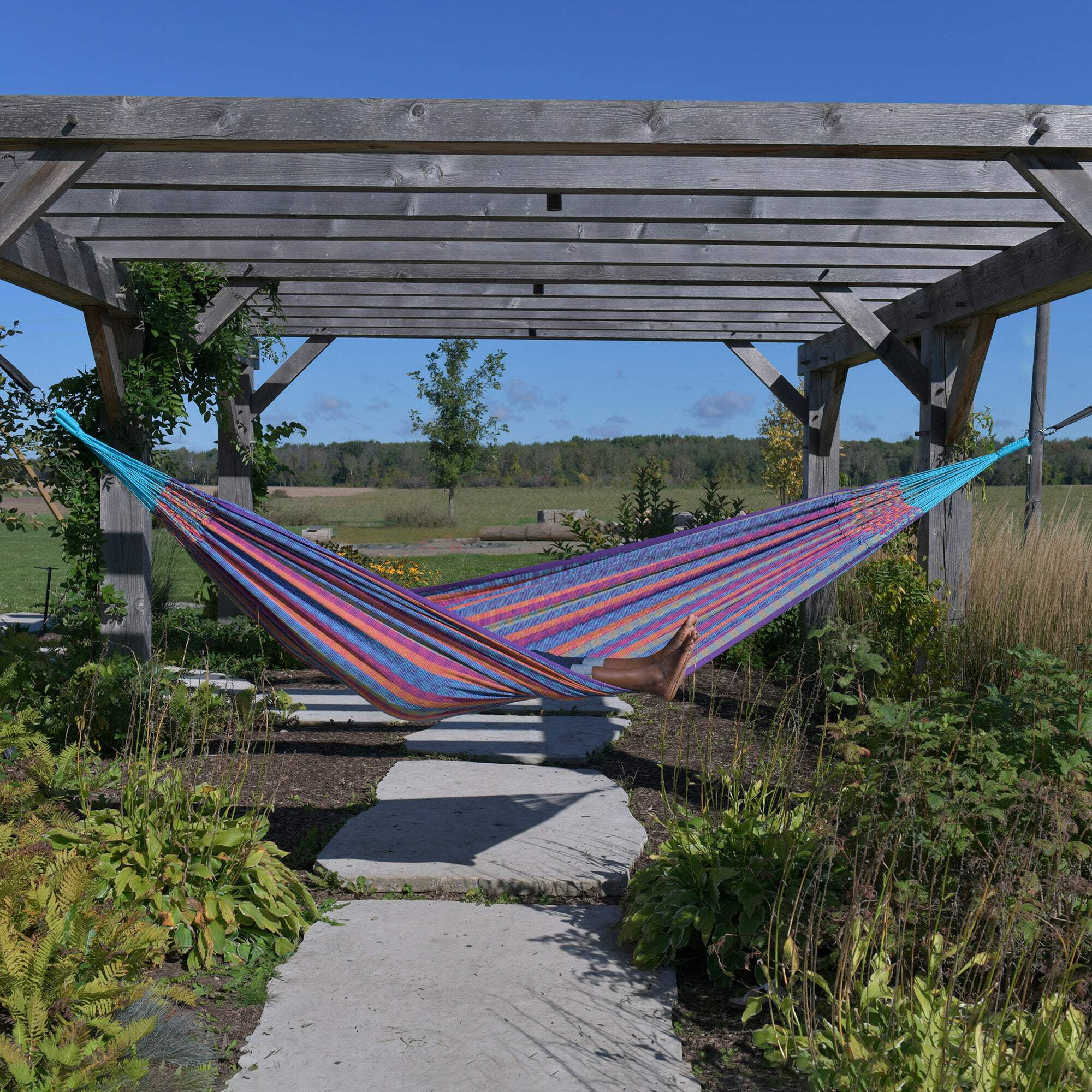 Vivere Latin Freestanding Hammock, Bella Vida
