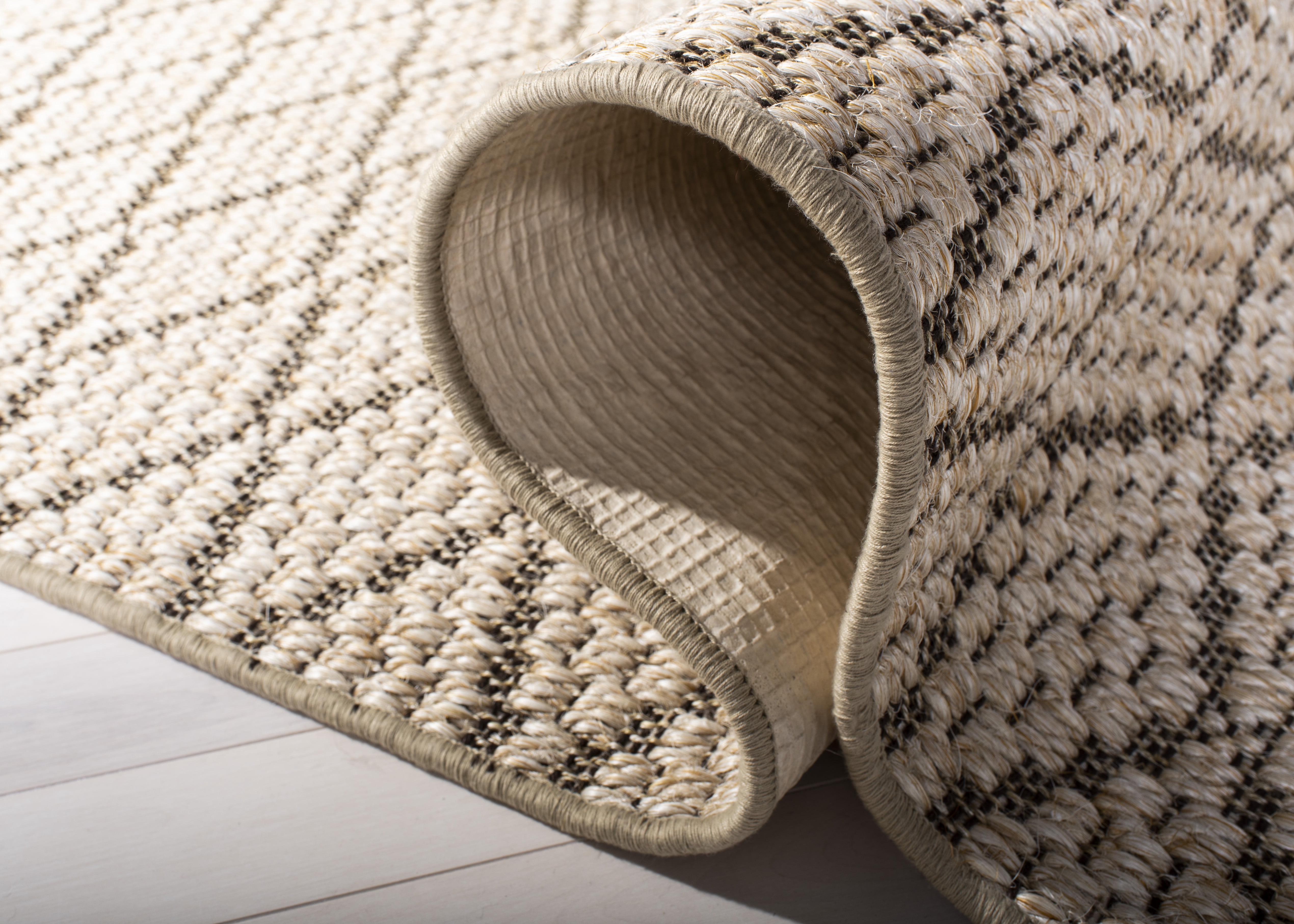 SAFAVIEH Palm Beach Bairre Geometric Area Rug, Beige/Brown, 5' x 8'