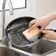 thumbnail image 4 of 8 estropajos multiusos antirayaduras para limpiar platos y utensilios de cocina, esponja antiadherente para cocina y baño (negro), 4 of 6