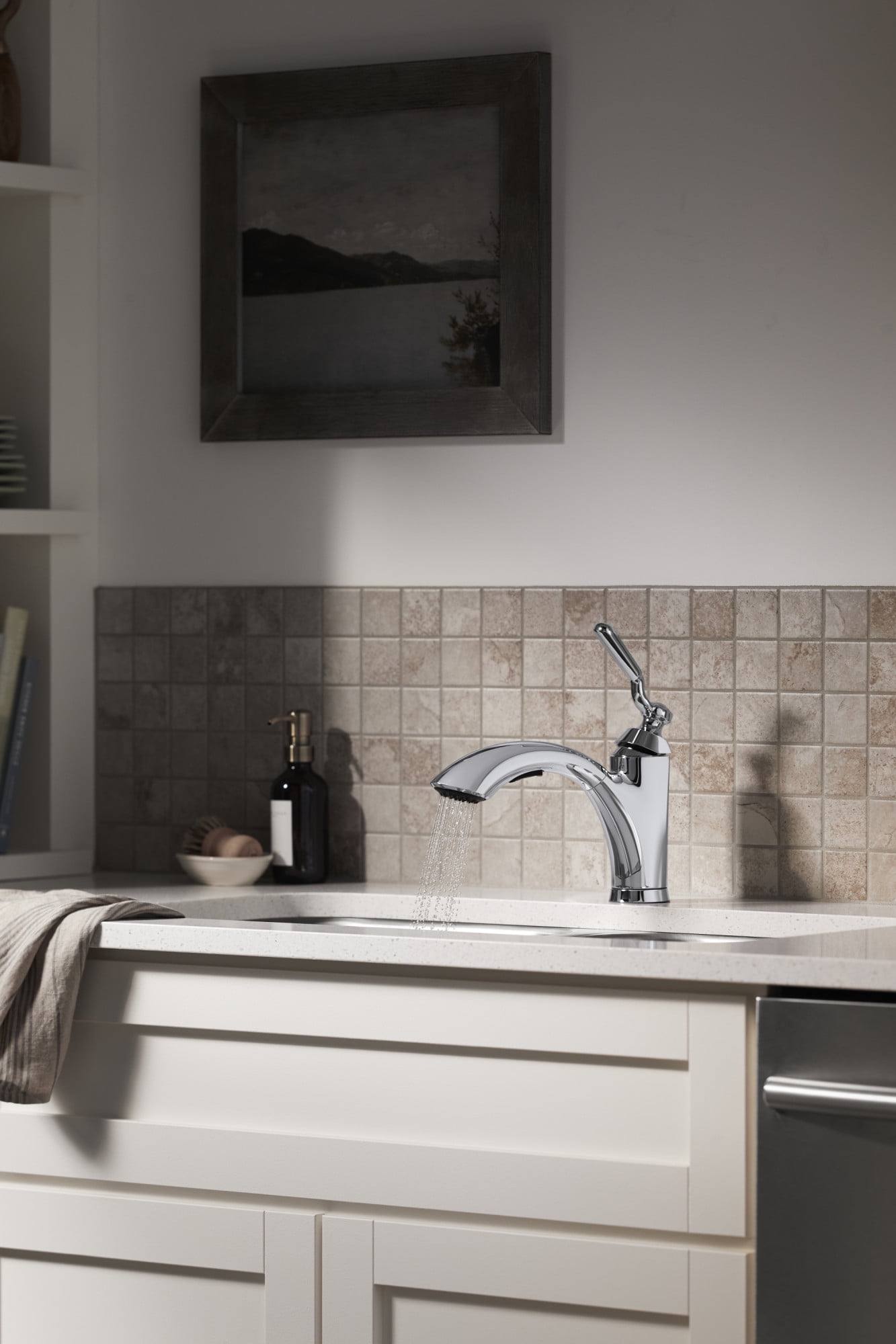 Sterling 24273 Ludington 1.5 GPM Single Hole Pull Out Kitchen Faucet - Chrome