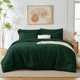 thumbnail image 4 of Juego de edredón CozyLux King para cama de 7 piezas, color verde esmeralda, en una bolsa, 4 of 7