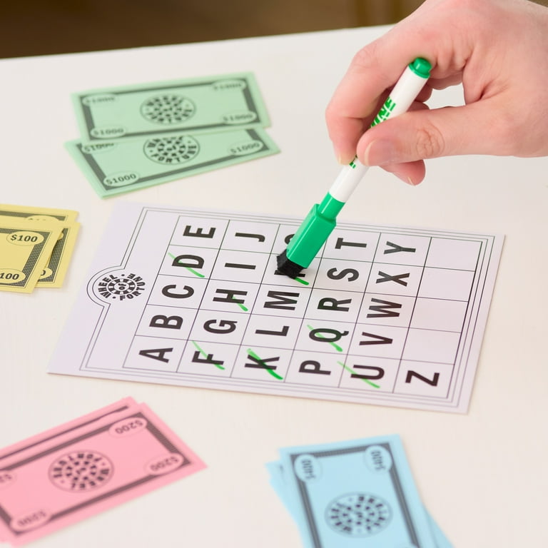 Wheel of Fortune Deluxe Game, 104-pieces, 2-4 Players, Ages 10