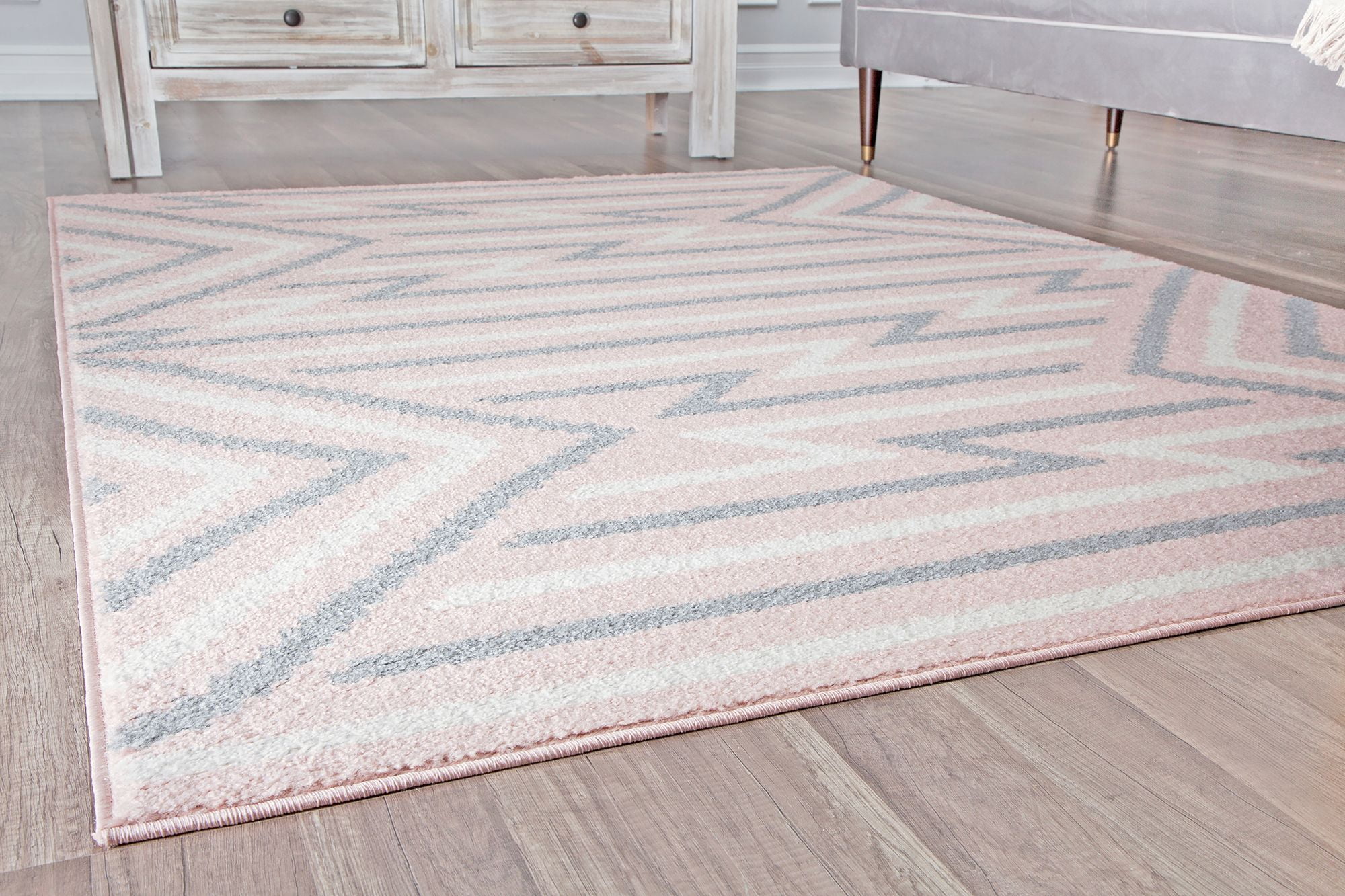 Rugs America Mika MO10A Strawberry Milk Geometric Contemporary Pink Area Rug, 2'6"x8'