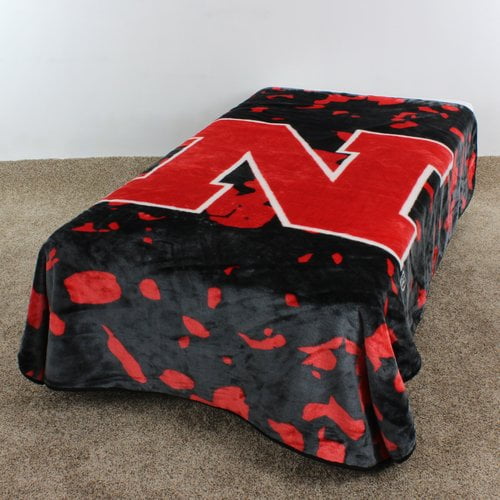 College Covers NCAA Nebraska Throw Blanket