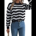 thumbnail image 3 of Suéter de Punto Calado de Larga con Cuello en V y Estampado Ondulado A Juego para Mujer. Negro S, 3 of 10