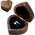 thumbnail image 1 of Caja de anillos ZHAOCHENG de madera de Nogal con Interior de Terciopelo Suave para Joyas, 1 of 5