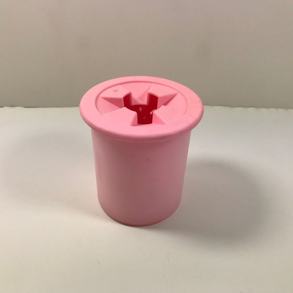 1 piece(Pink)Portable Dog Paw Cleaner Cup for Small Pet Feet Washer Pet Cat Dirty Paw Cleaning Cup Soft Silicone Foot Wash Tool