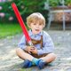 thumbnail image 3 of Espada inflable de STAR WARS de 90cm, juguetes de Anime, sable de luz de PVC, Fiesta EN LA Piscina para natación al aire libre, accesorios de juego divertidos para niños, juguete para niños, 3 of 4