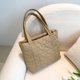thumbnail image 4 of Bolso de hombro acolchado para mujer, bolso de mano tipo hobo, ligero, tipo tote, tipo cartera, para gimnasio, bolso de viaje, 4 of 6