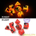 thumbnail image 4 of Juego de dados poliédricos Bescon HOT Rocks que brillan en la oscuridad, 4 of 7