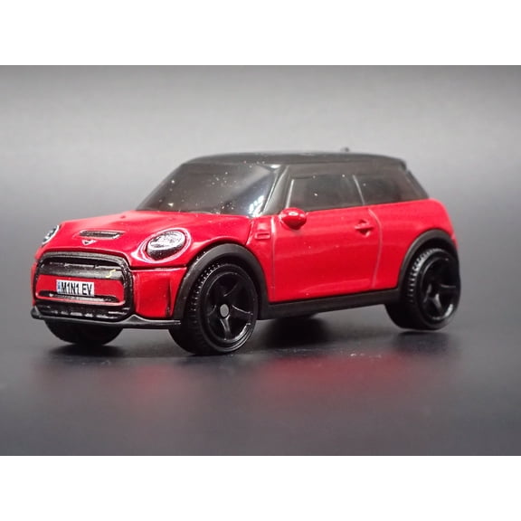 Open Box 2020 - 2024 MINI COOPER SE EV RED 1:64 SCALE DIORAMA DIECAST MODEL CAR
