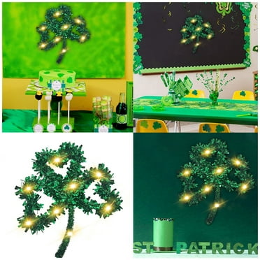 Holloyiver St.Patrick's Day Tinsel Garland Wreath with Lights, Shamrock Clover Green Metallic Hanging Tinsel Garland for St. Patrick's Day Irish Festival Party Indoor Outdoor Decorationirish