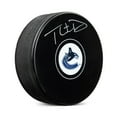 thumbnail image 1 of Thatcher Demko Rondelle de Hockey des Vancouver Canucks Autographiée, 1 of 2