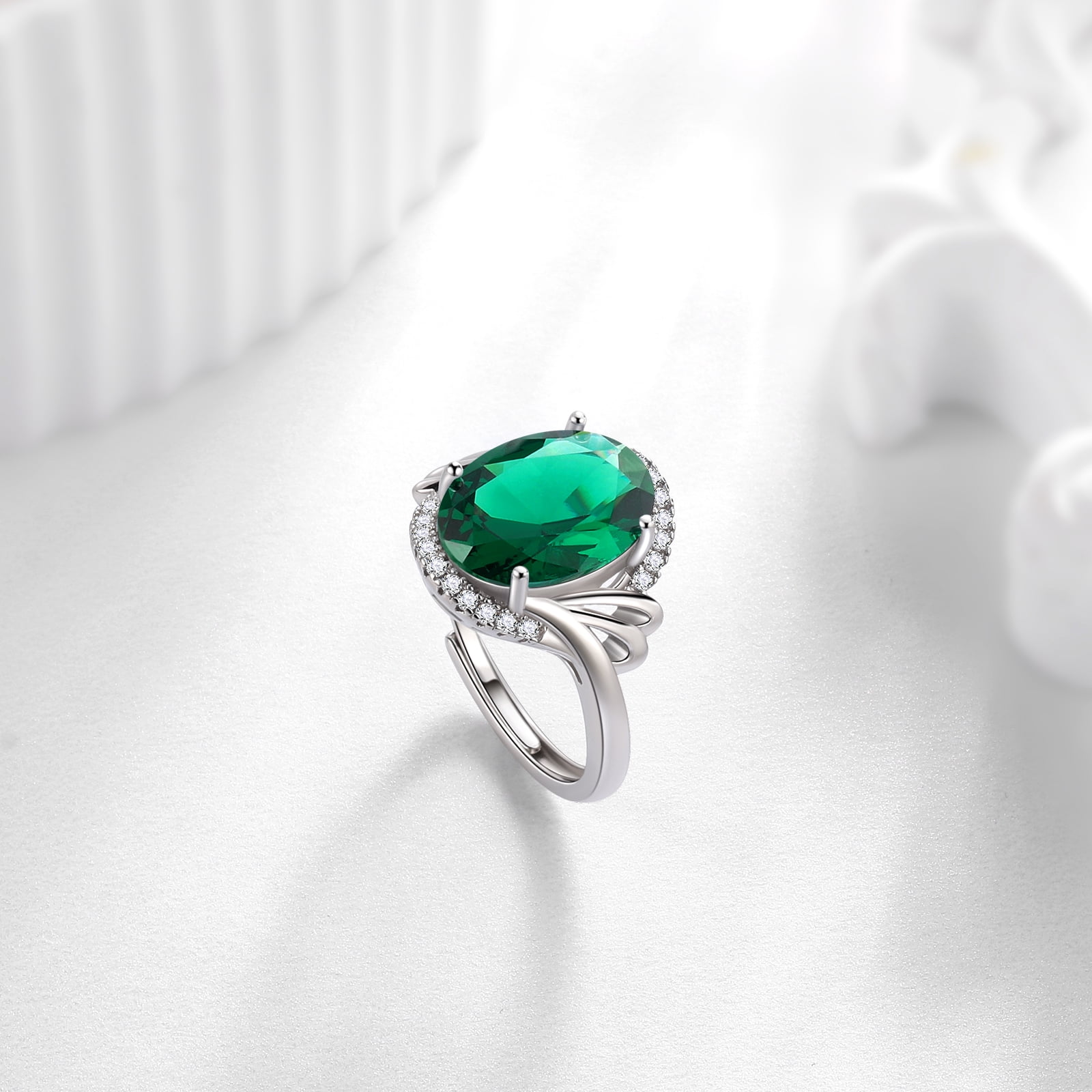 Juwaliy 8Ct Women Emerald Ring 925 Sterling Silver Oval Halo Green May Birthstone Ring Band Jewelry Birthday Christmas Mom Grandma Mother's Day Gifts