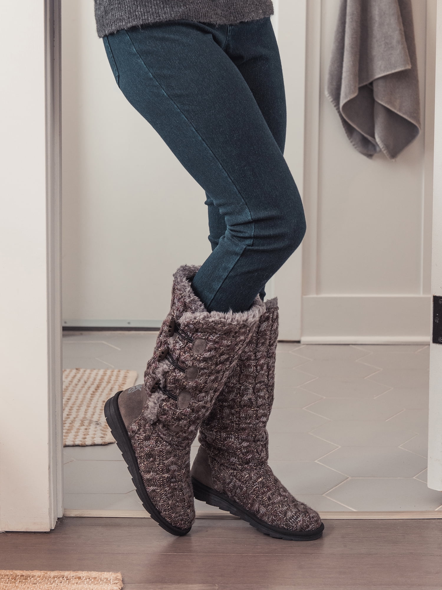 MUK LUKS Women's Felicity Boots 