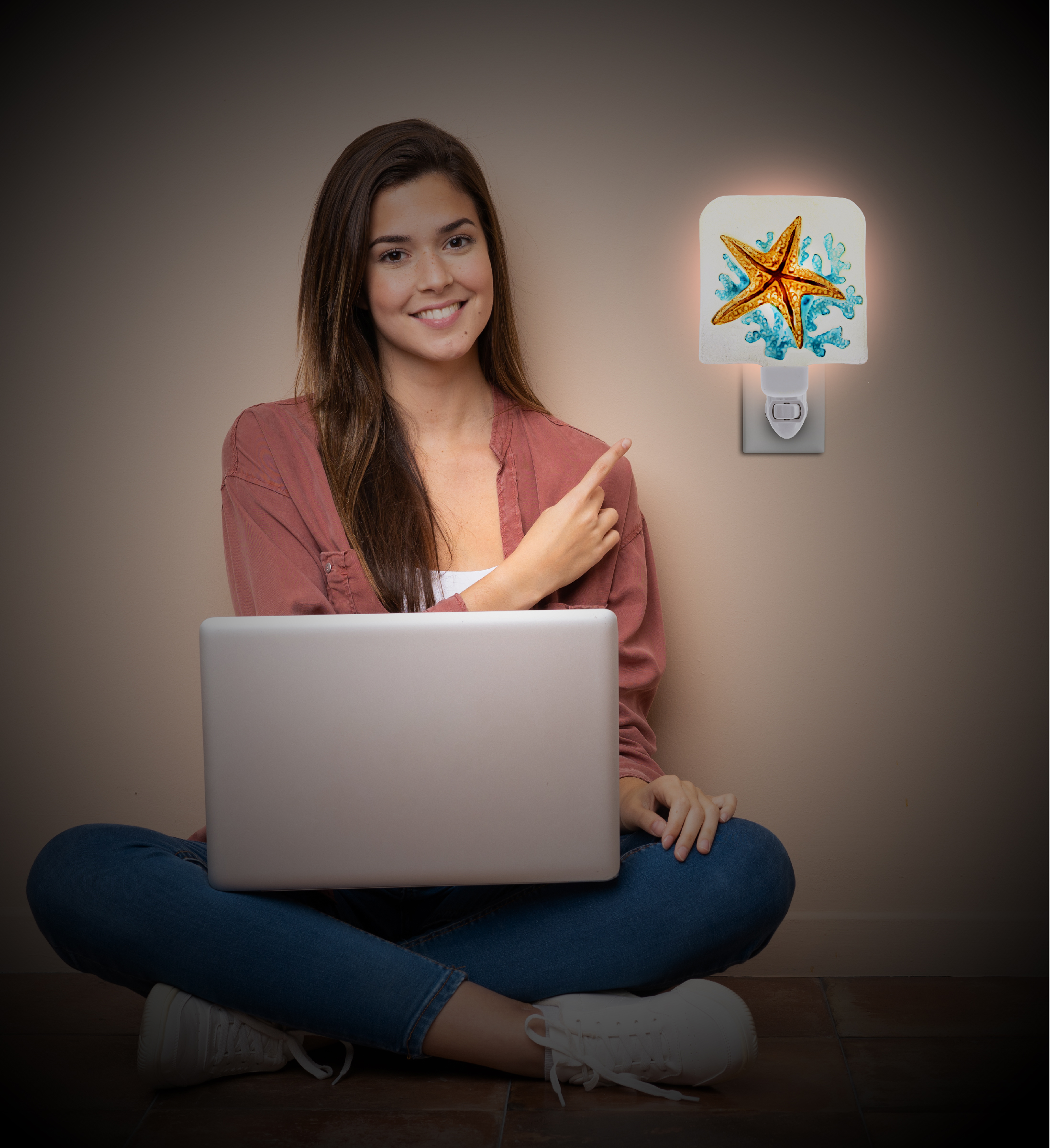 CoTa Global CoTa Global Sea Starfish Glass Plug In Night Light Energy Efficient LED Nightlight Wall Decorative Manual On Off Switch Incandescent Portable Lights for Stairways Bedroom Kitchen Hallways