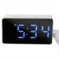 thumbnail image 1 of Reloj Digital TEMP Fecha 3 Alarmas Apagado Memoria Reloj de Mesa Alimentado por USB Siempre Encendido 12/24 H Modo Nocturno Reloj LED Azul, 1 of 5