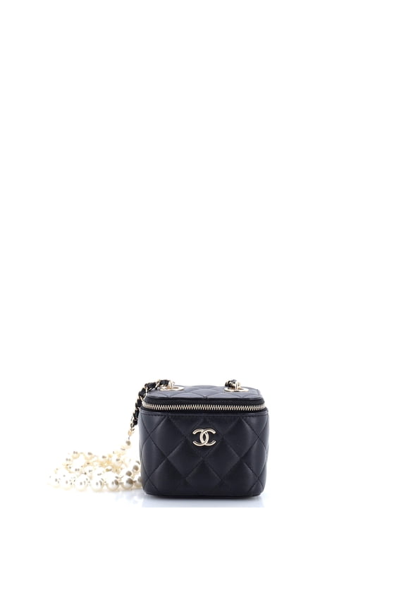 Pre-Owned Vanity Case with Pearl Chain Quilted Lambskin Mini By Rebag