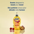 thumbnail image 2 of Softsoap Savon Liquide pour les Mains en Édition Limitée, Joyful, 2 of 9