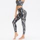 thumbnail image 5 of Leggings de cintura alta con estampado de serpiente y largo completo para mujer, color negro, 5 of 6