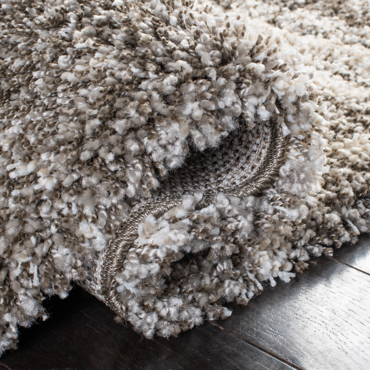 SAFAVIEH Milan Harlow Solid Plush Shag Area Rug, Dark Grey, 3' x 3' Square