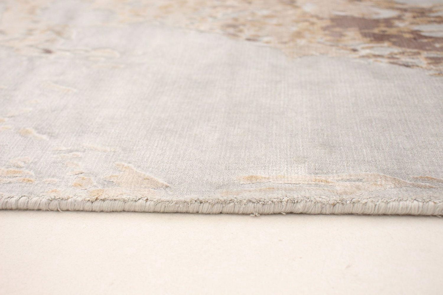 ECARPETGALLERY 5'3" x 7'6" Carved Galleria Hand Loomed Area Rug for Living Room, Dining Room and Bedroom in Grey