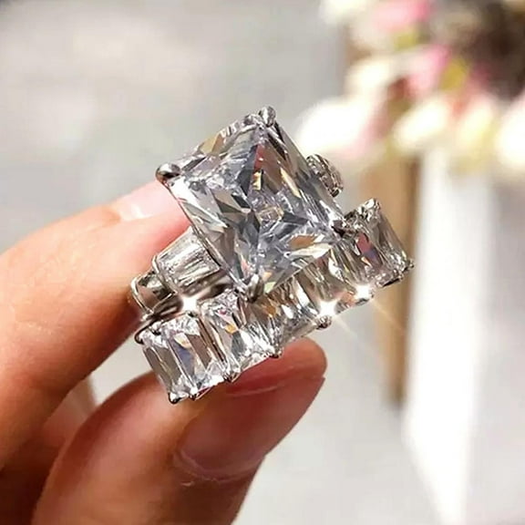 VOLALO 2pcs His and Hers Wedding Ring Sets Couples Engagement Rings Women and Men 925 Sterling Silver AAA Cubic Zirconia Exquisite Emerald Cut
