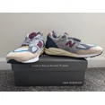 thumbnail image 4 of Size 8 - New Balance 990v2 Made in USA Gray Multi 2021, 4 of 6