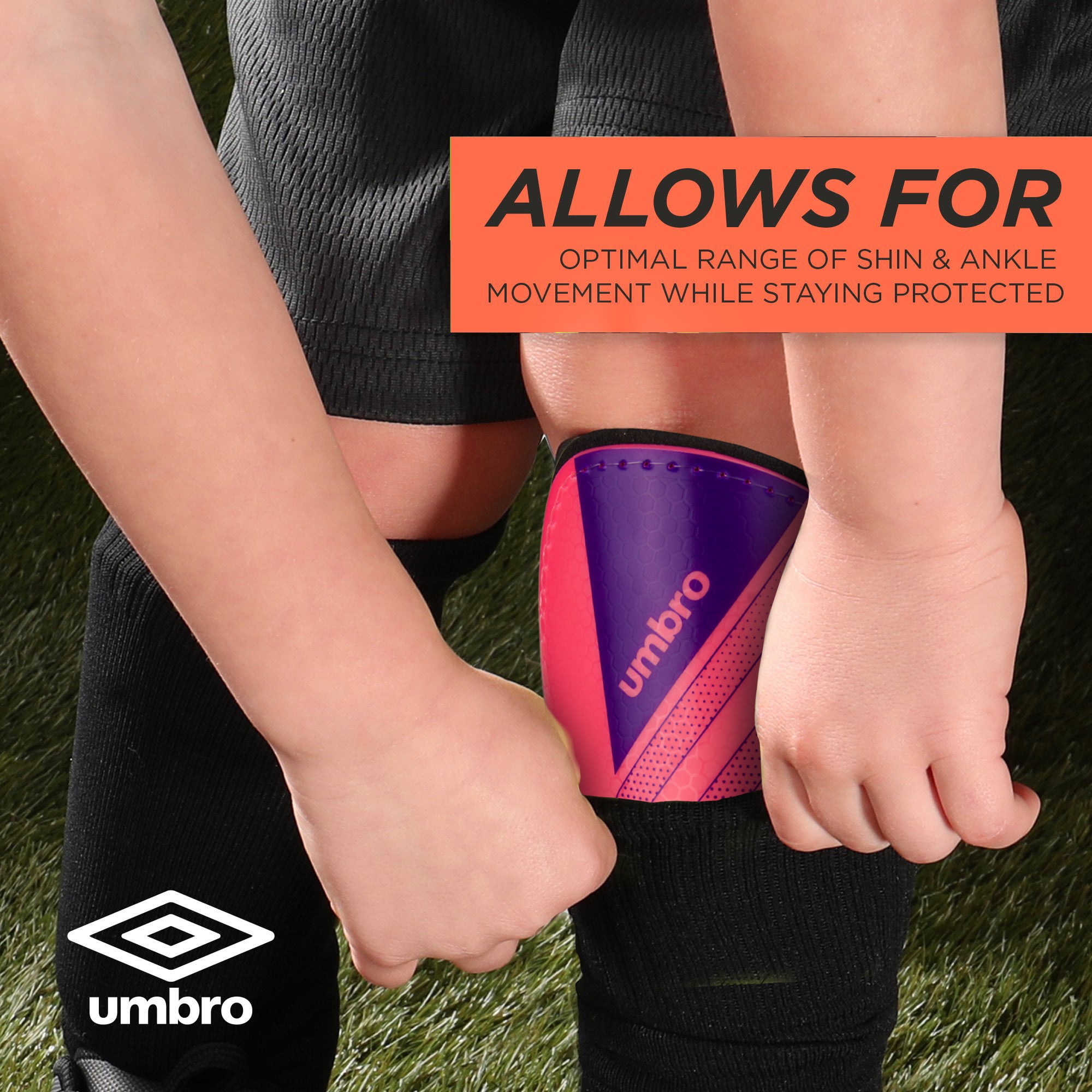 Umbro Ceramica Ankle Soccer Shin Guards - PeeWee, Child size 