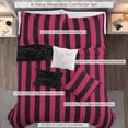 thumbnail image 3 of Juego de Ropa de Cama Juicy Couture Cabana a Rayas Reversible Talla King, 3 of 7