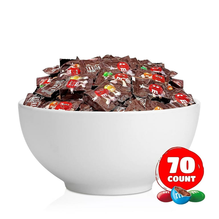  M&M's Milk Chocolate Fun Size Candy, Bulk Pack 70-ct (Pack of 2  Pounds) : Grocery & Gourmet Food