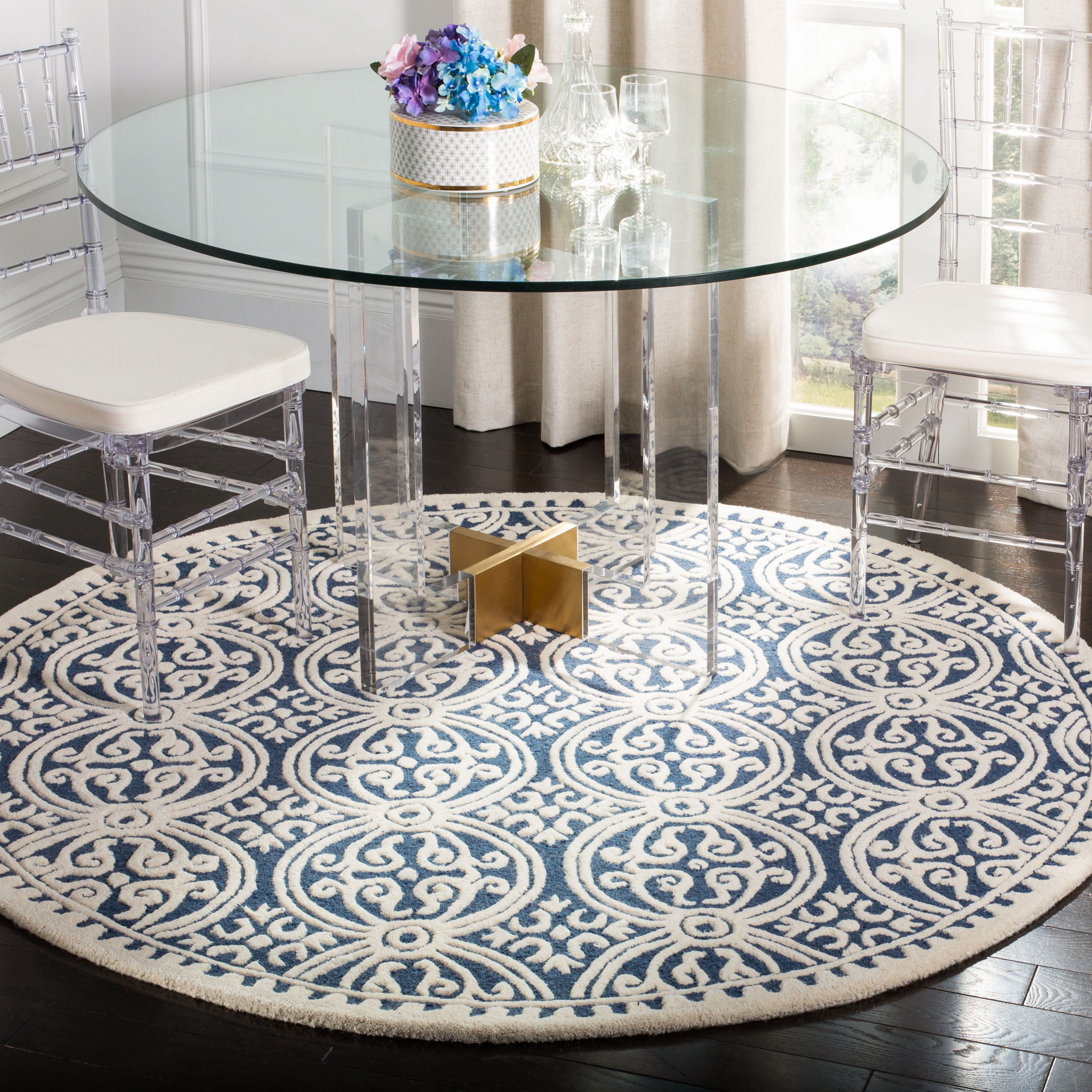 SAFAVIEH Cambridge Leslie Geometric Wool Area Rug, Navy Blue/Ivory, 12' x 12' Round