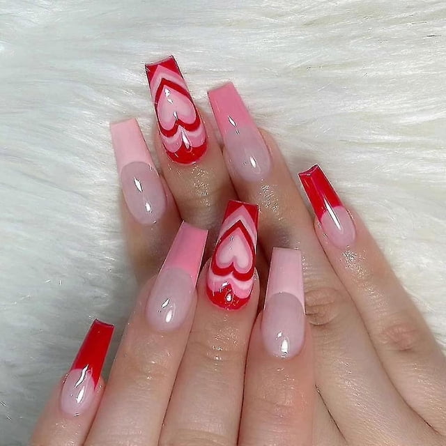 Uñas postizas acrílicas de longitud media con diseño de corazón rojo francés para San Valentín, diseño exquisito, decoración de uñas de moda para mujeres y niñas.