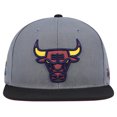 thumbnail image 2 of Men's Mitchell & Ness Gray/Black Chicago Bulls Core Snapback Hat, 2 of 5