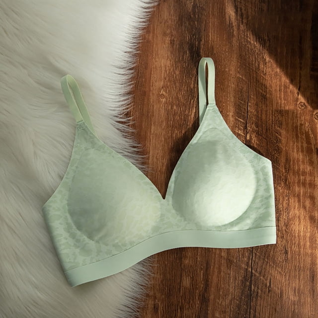 Sports Bras for Women, No Underwire Plus Size Comfort Soft Supportive Lettes Cute Strong Support, Green M-3XL,