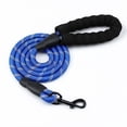 thumbnail image 1 of Correa resistente para perros de 1,5 m con cómodo mango acolchado e hilos altamente reflectantes (negro), 1 of 5