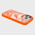 thumbnail image 5 of Caseco Étui Tourbillon Orange MagSafe pour iPhone 14 Pro, 5 of 5