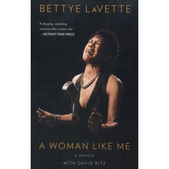 Pre-Owned A Woman Like Me: A Memoir (Paperback) 0142180327 9780142180327