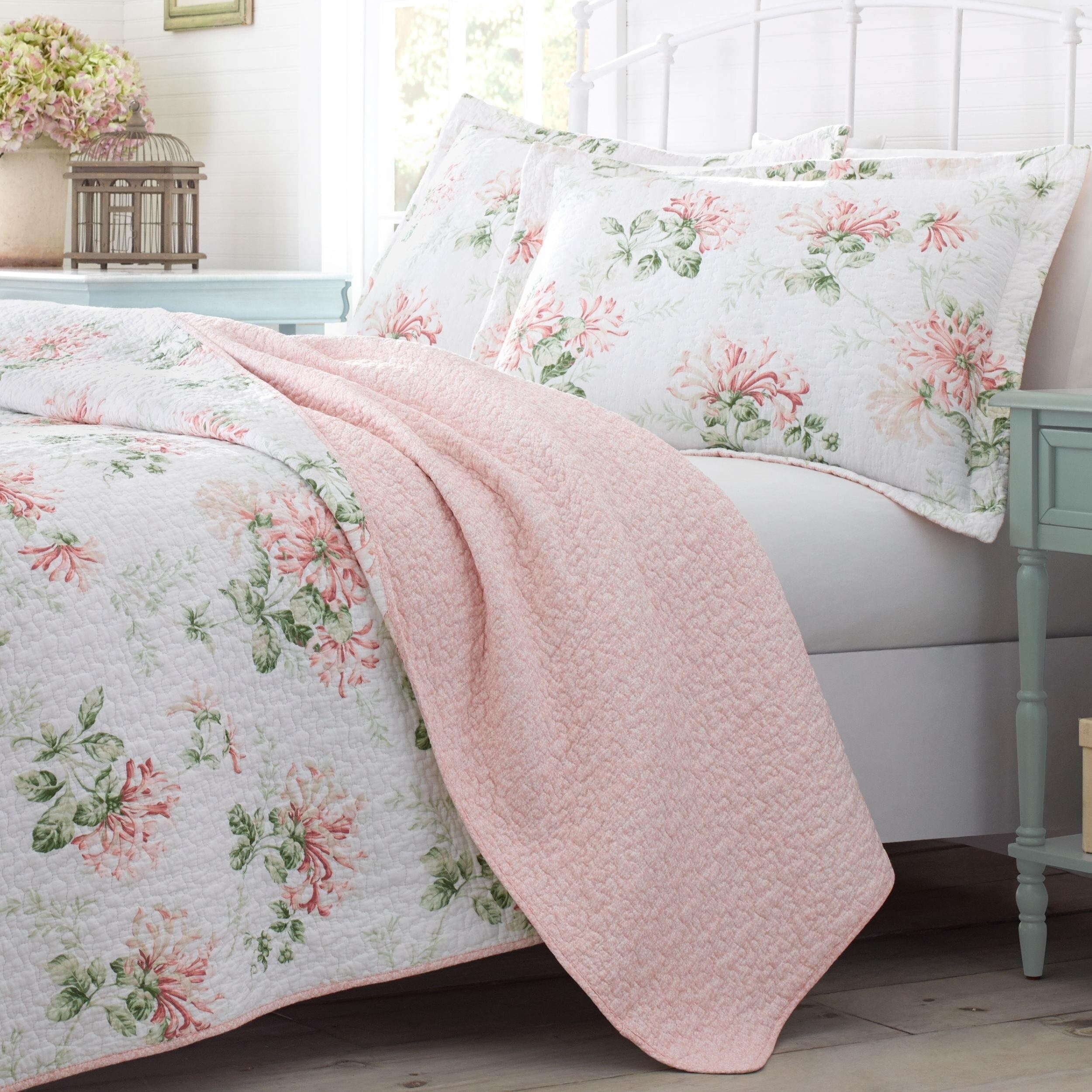 Laura Ashley Honeysuckle Quilt Set - Walmart.com