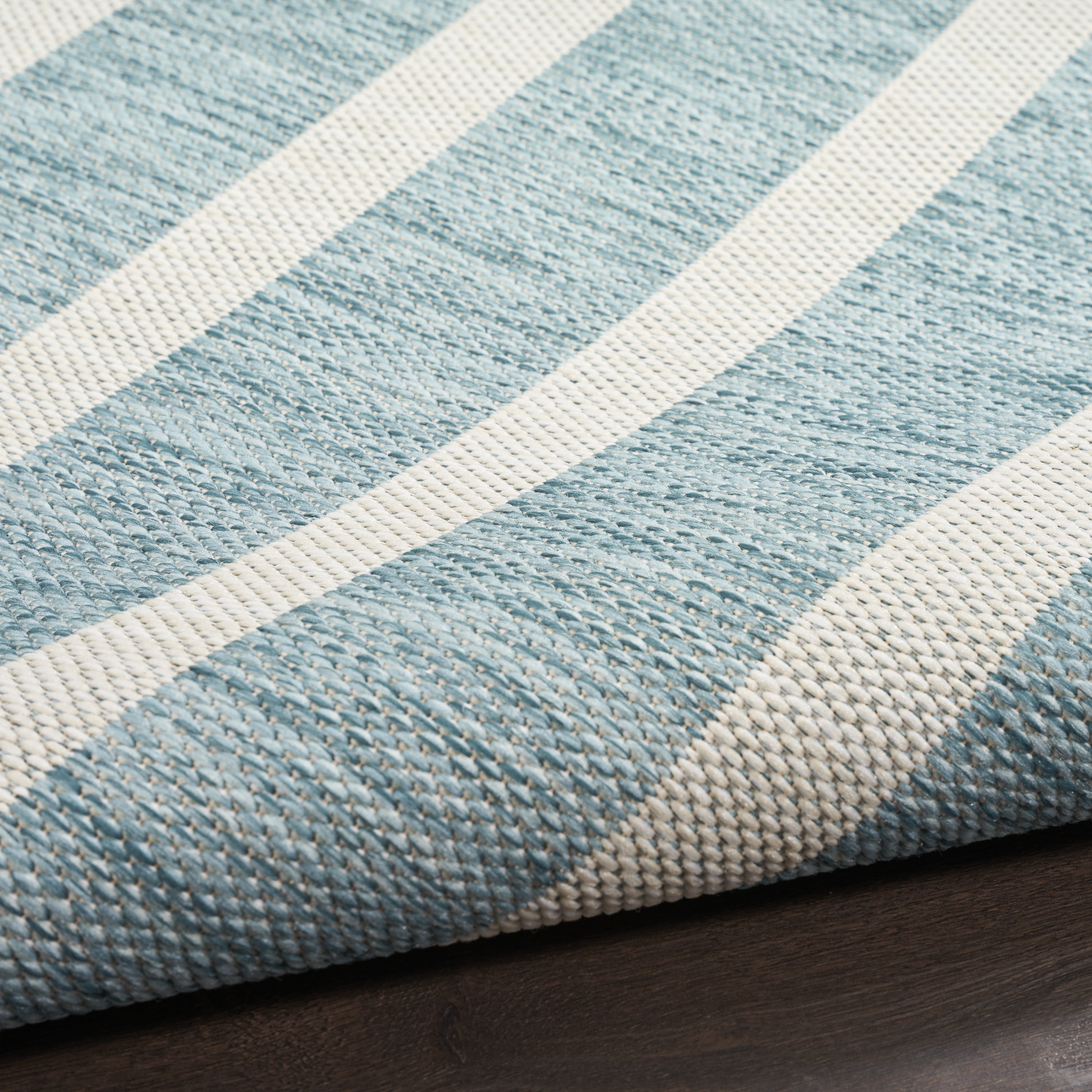 Nourison Positano Indoor/Outdoor Aqua Ivory 8' x 10' Area Rug (8x10)