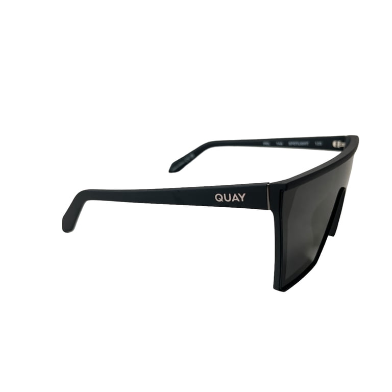 Quay Australia Matte Black Oversized Sunglasses with Case Trendy Fashionable Quay Australia Spotlight Oversized Shield Sunglasses Matte  main image 4